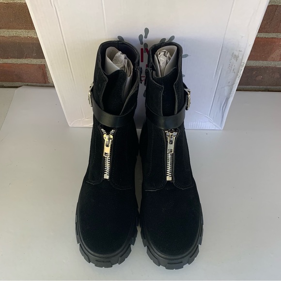 Olivia Miller Angie Black Lugged Platform Ankle Boot Size US 8 M - Picture 3 of 8